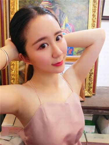 今有妹子在我家问过后主动来反馈案例,还说让小编一定要放到网上给大家看看,让大家瞧瞧做的怎么样?哎呦喂~亲爱的小主,都知道你做过后美美哒!嘘!~~就不要低调 的炫耀啦,让其他妹子羡慕嫉妒恨啦~哈哈,开个玩笑,姐妹们~happy每一天咯~~