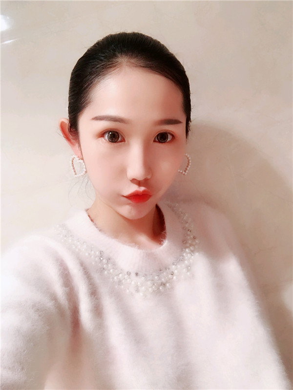 直播我的自体脂肪填充经历,鬼知道我经历了什么?!变美就是要先变鬼,再变美~~~想要做面部填充的美女们先进来看看我的案例哦!!