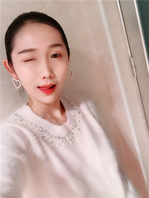 直播我的自体脂肪填充经历,鬼知道我经历了什么?!变美就是要先变鬼,再变美~~~想要做面部填充的美女们先进来看看我的案例哦!!